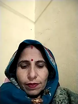 Snapshot of Hot_liya54 chatting on 01-08-26, 04:53 Hot liya54 online show from 01-08-26, 04:53