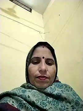 Snapshot of Hot_liya54 chatting on 01-11-26, 06:40 Hot liya54 online show from 01-11-26, 06:40