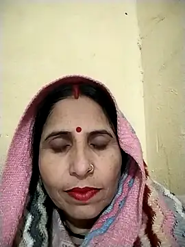 Snapshot of Hot_liya54 chatting on 01-18-26, 04:00 Hot liya54 online show from 01-18-26, 04:00