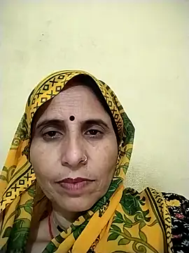 Snapshot of Hot_liya54 chatting on 02-11-26, 05:45 Hot liya54 online show from 02-11-26, 05:45