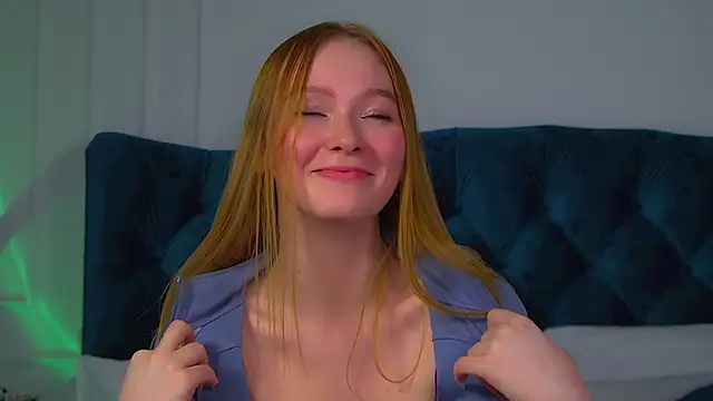 AgataFoxley online show from 11-22-25, 06:29