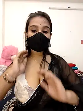 Snapshot of naughty_nataasa chatting on 09-24-25, 07:01 naughty nataasa online show from 09-24-25, 07:01