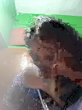 Snapshot of Hot_radh82 chatting on 10-04-25, 04:49 Hot radh82 online show from 10-04-25, 04:49