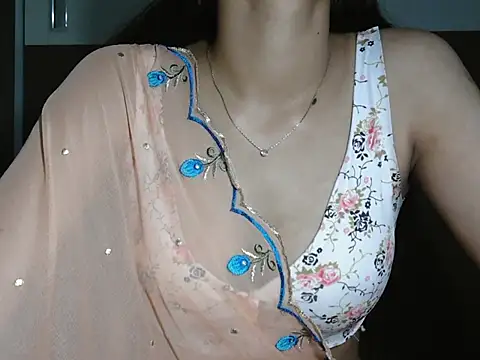 Snapshot of cute_seemu chatting on 09-25-25, 03:10 cute seemu online show from 09-25-25, 03:10