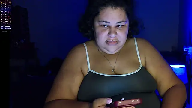 Snapshot of xlatinastar chatting on 07-28-26, 07:39 xlatinastar online show from 07-28-26, 07:39