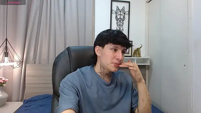 Iantwink18 online show from 10-09-25, 10:30