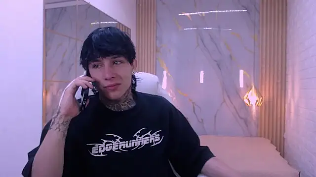 Iantwink18 online show from 03-19-26, 06:12