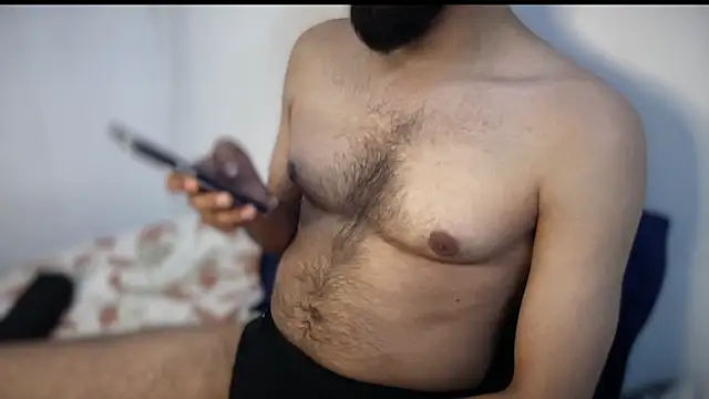 yourhunk69 online show from 04-19-26, 05:12