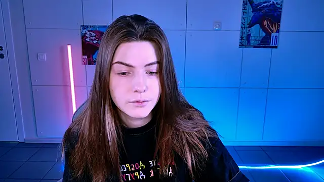 AliceCUNTach online show from 11-16-25, 05:02