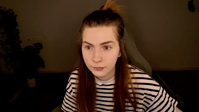 AliceCUNTach online show from 12-14-25, 05:02