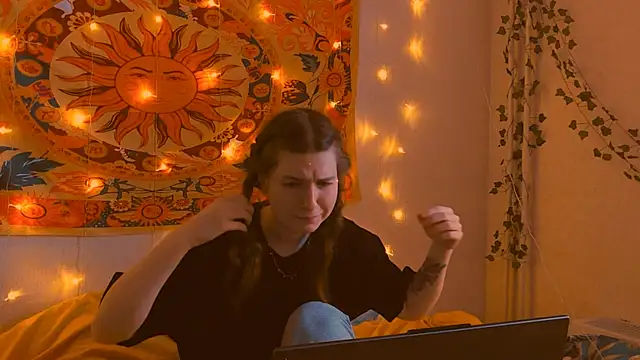 AliceCUNTach online show from 02-25-26, 05:06