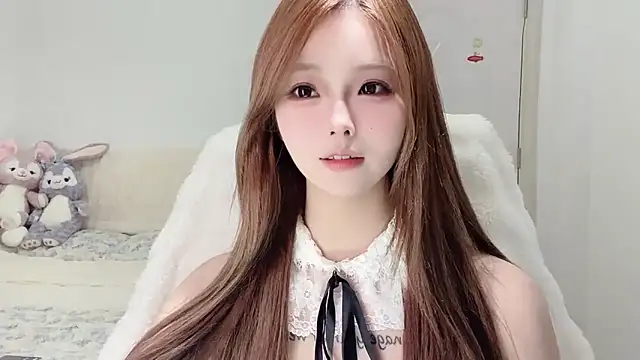 Snapshot of xiaoyugan-99 chatting on 09-19-25, 03:13 xiaoyugan-99 online show from 09-19-25, 03:13