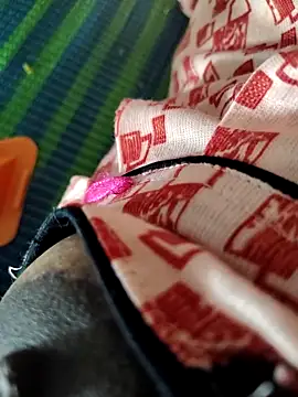 Snapshot of Hot_lali_555 chatting on 02-25-26, 06:56 Hot lali 555 online show from 02-25-26, 06:56