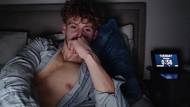 DominantAlex18 online show from 12-16-25, 12:59