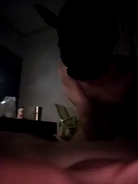 Snapshot of dogslavehf chatting on 10-25-25, 07:08 dogslavehf online show from 10-25-25, 07:08