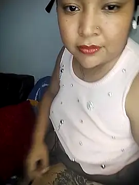 Angelly ricura online show from 12-17-25, 03:34