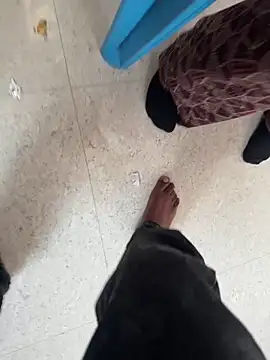 nishababybaby online show from 12-21-25, 09:38