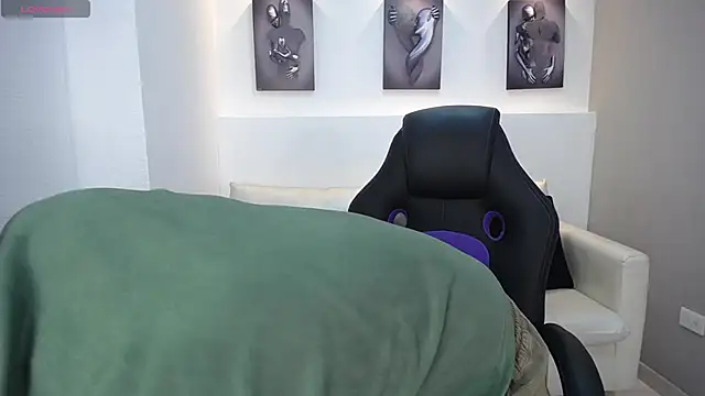 Cady Hot online show from 12-16-25, 08:25