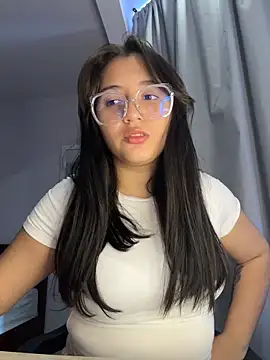 Angeldusttt online show from 09-30-25, 04:45