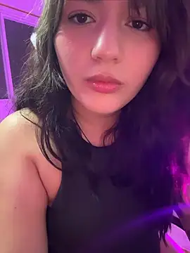 Snapshot of Angeldusttt chatting on 05-10-26, 03:23 Angeldusttt online show from 05-10-26, 03:23
