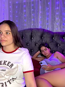 Ashley and Zoe online show from 09-14-25, 11:37