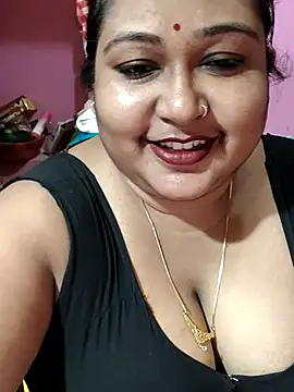 Snapshot of hotbhabhi011 chatting on 06-22-26, 02:24 hotbhabhi011 online show from 06-22-26, 02:24