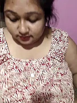 Snapshot of hotbhabhi011 chatting on 07-21-26, 05:04 hotbhabhi011 online show from 07-21-26, 05:04