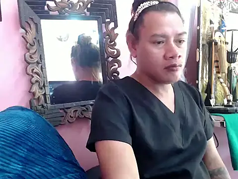 Snapshot of Gddss_Cummer chatting on 09-26-25, 04:05 Gddss Cummer online show from 09-26-25, 04:05