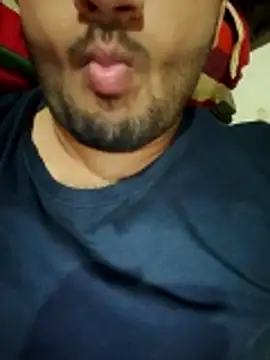 Snapshot of Mahabteegg chatting on 03-17-26, 06:11 Mahabteegg online show from 03-17-26, 06:11