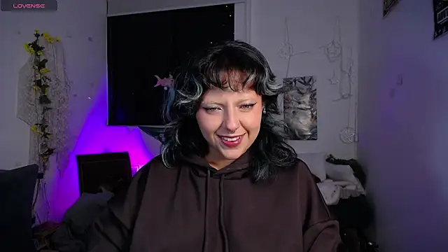 AlmaNanax online show from 05-10-26, 07:35