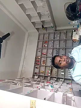 Snapshot of blackdick44 chatting on 10-31-25, 08:37 blackdick44 online show from 10-31-25, 08:37