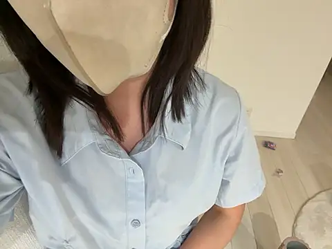 hikiwarinatto xoxo online show from 05-19-26, 11:05