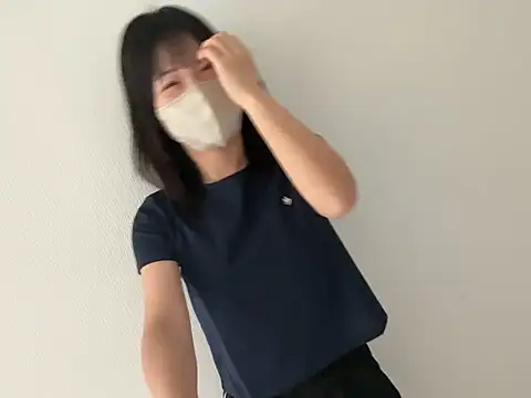 hikiwarinatto xoxo online show from 06-18-26, 01:39