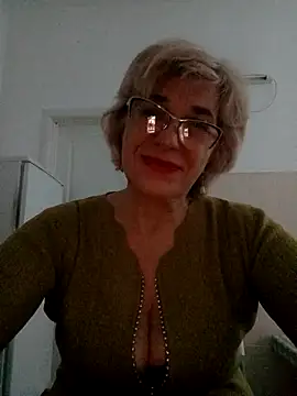 52MiaLove02 online show from 11-27-25, 05:42