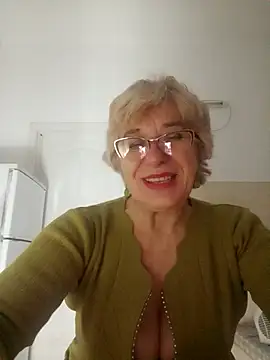 52MiaLove02 online show from 01-06-26, 05:33