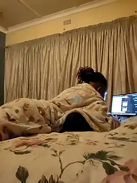 Cianda24 online show from 09-30-25, 04:23