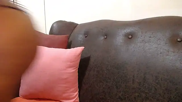 bustylaura4u online show from 02-23-25, 03:40