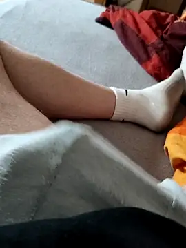 boxerundsocken91 online show from 02-18-26, 01:29