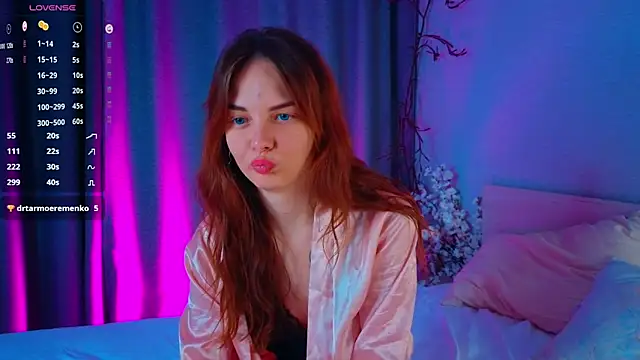 LisaDrake online show from 09-30-25, 07:08