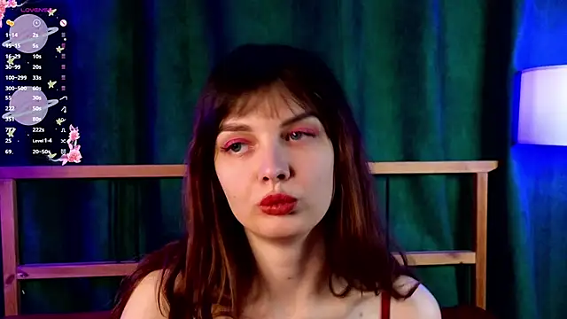 LisaDrake online show from 12-14-25, 08:02