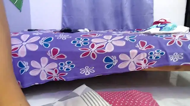 Snapshot of ashlyanaldeep18 chatting on 10-05-25, 02:10 ashlyanaldeep18 online show from 10-05-25, 02:10