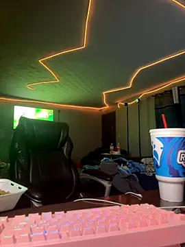 dismissedrose online show from 11-28-25, 10:18