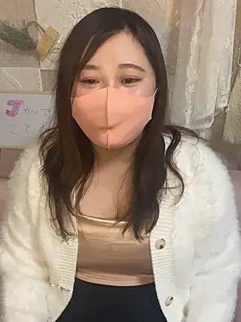 Snapshot of kotone_blossom_x chatting on 11-04-25, 12:04 kotone blossom x online show from 11-04-25, 12:04