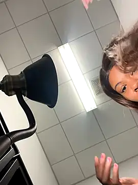 Idonotcherishu online show from 10-01-25, 12:05