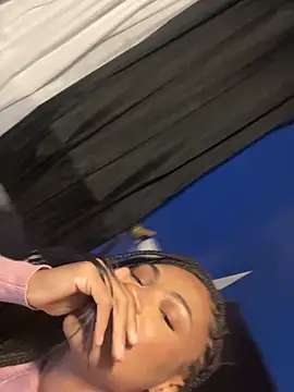 Idonotcherishu online show from 10-22-25, 03:29