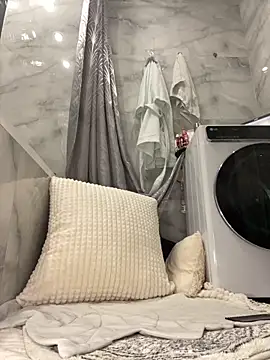 Kitty Kisss online show from 12-03-25, 11:14