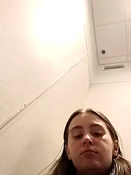 freakylittlebitch69 online show from 09-20-25, 02:01