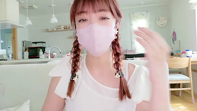 Snapshot of SUZU_1201 chatting on 07-26-26, 01:03 SUZU 1201 online show from 07-26-26, 01:03