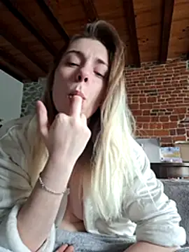 Snapshot of SexyAlya chatting on 11-29-25, 11:46 SexyAlya online show from 11-29-25, 11:46