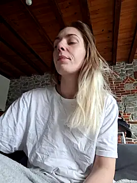 Snapshot of SexyAlya chatting on 12-03-25, 10:13 SexyAlya online show from 12-03-25, 10:13